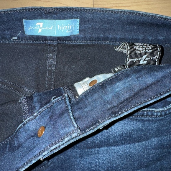 7 For All Mankind Dark Wash Bl(air) Skinny Jeans - size 25 - Picture 5 of 10